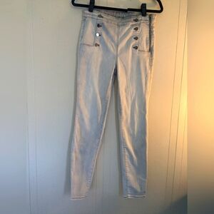 Side zip skinny jeans